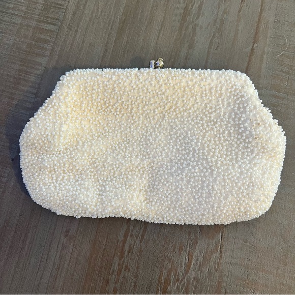 Vintage 1950s Richere Hand Made Floral Beaded Clutch. Hand Made in Japan - Picture 2 of 16